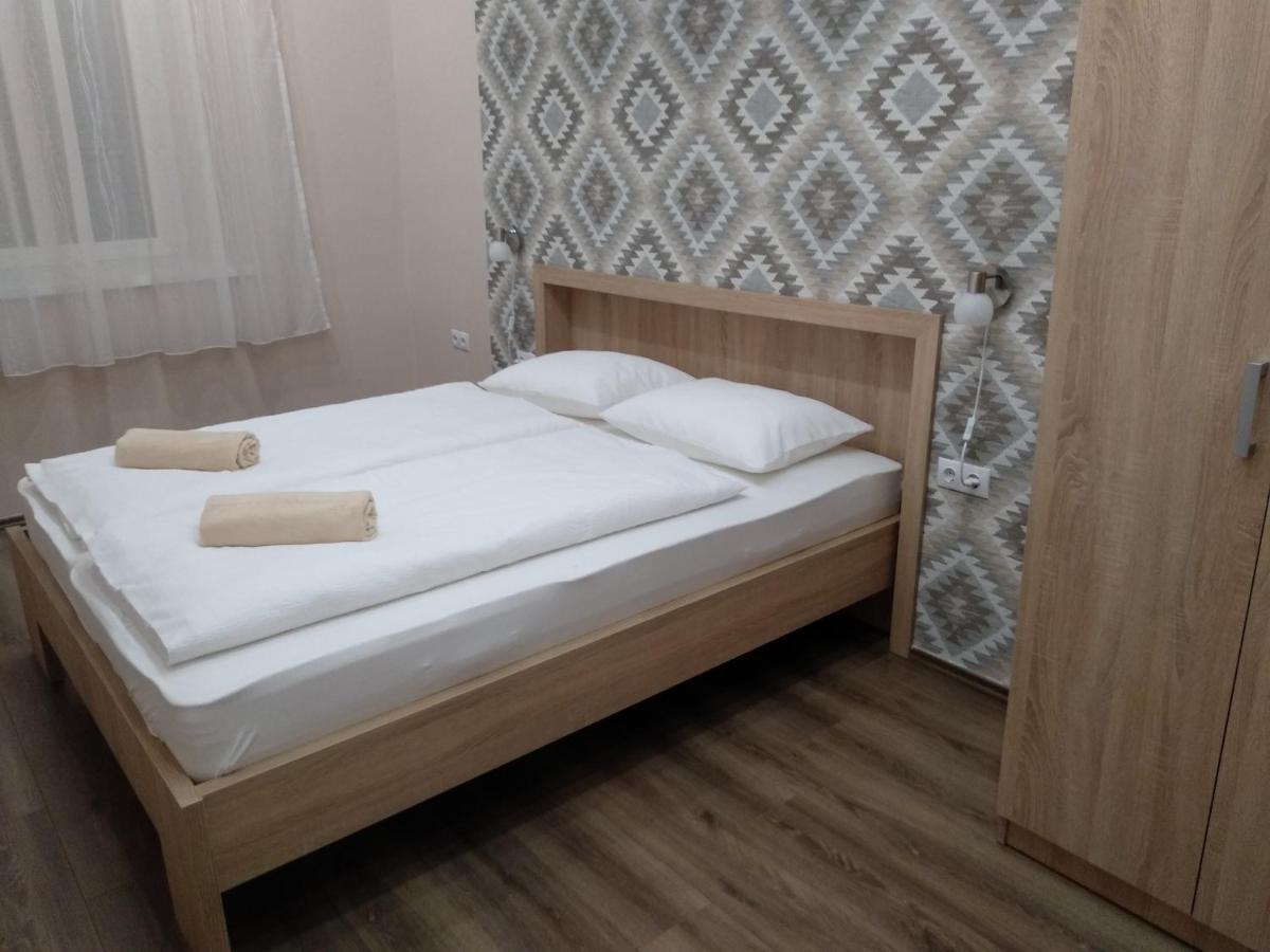 Gesztenye Apartman Makó Екстериор снимка