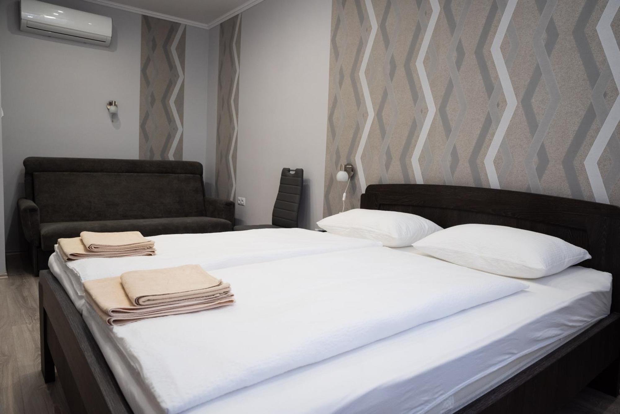 Gesztenye Apartman Makó Екстериор снимка