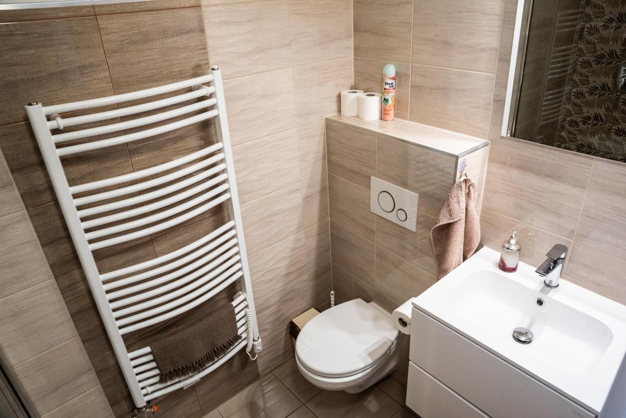 Gesztenye Apartman Makó Екстериор снимка