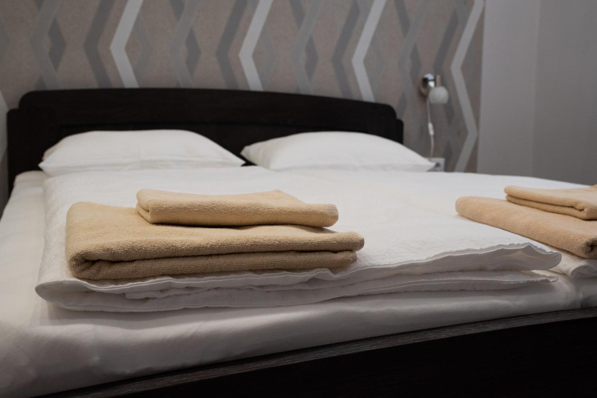 Gesztenye Apartman Makó Екстериор снимка