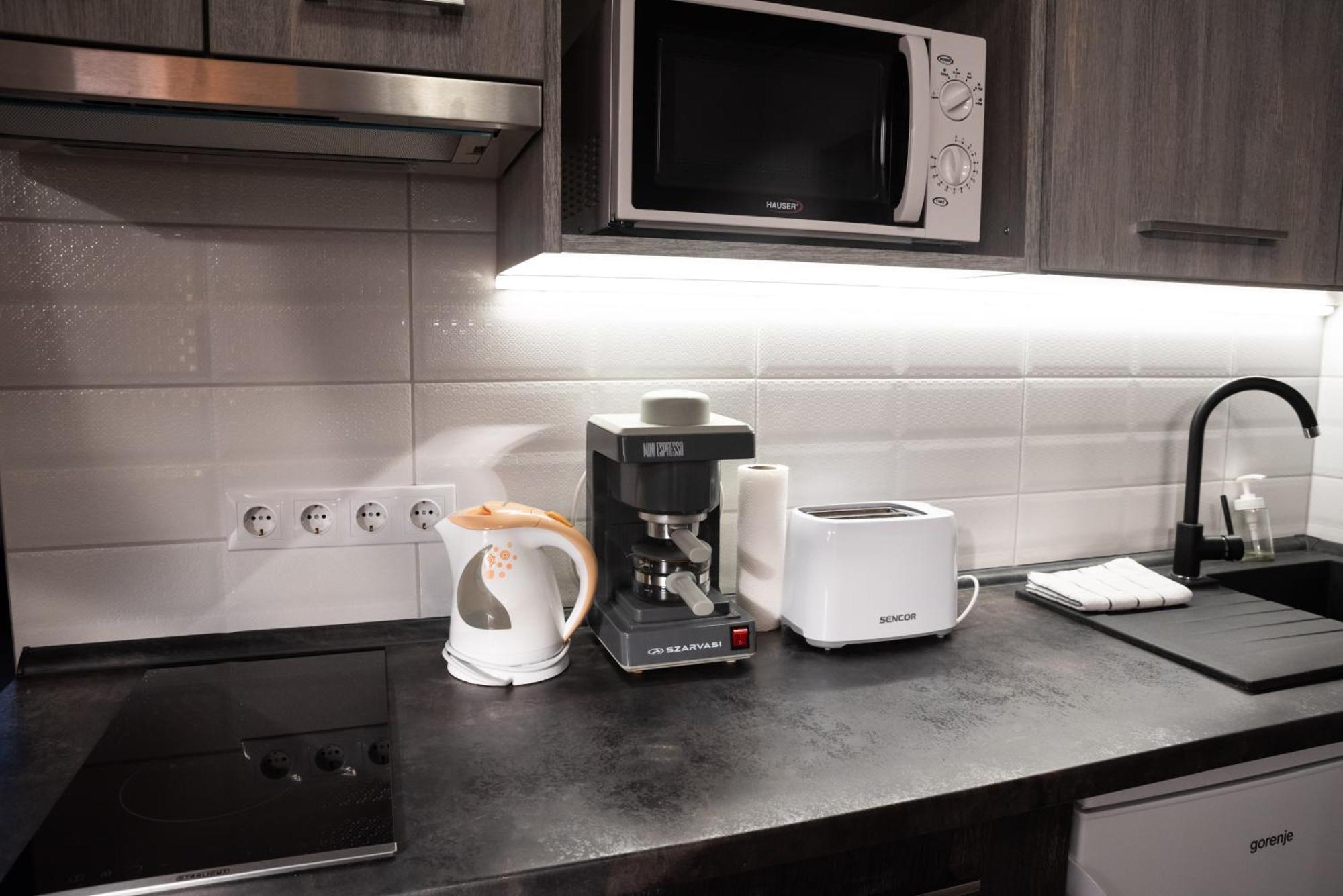 Gesztenye Apartman Makó Екстериор снимка