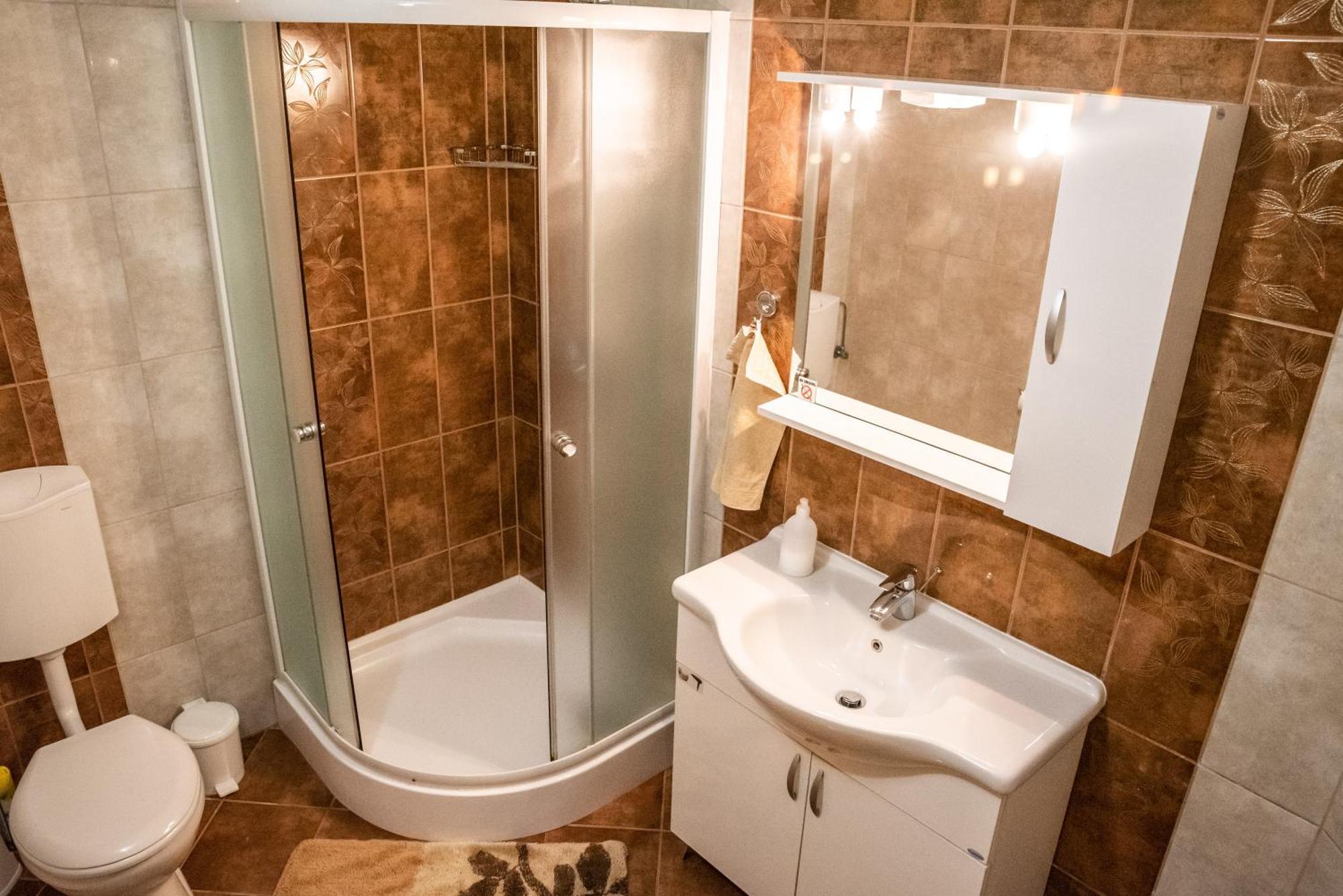 Gesztenye Apartman Makó Екстериор снимка